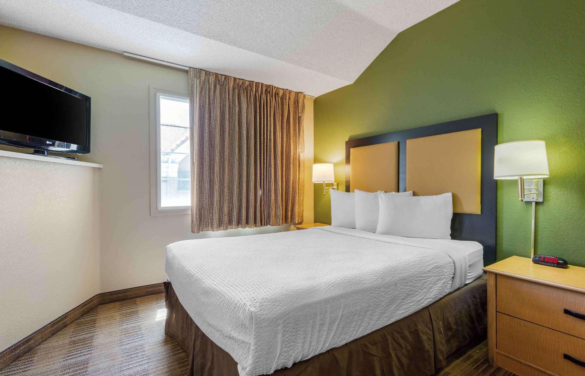 Extended Stay America Select Suites - Providence - Airport Warwick Exterior foto